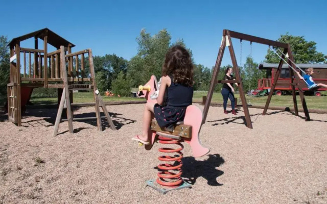 Le Village Toue des Demoiselles - Slowmoov