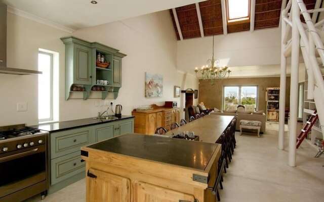 Bamboesbaai Beach House