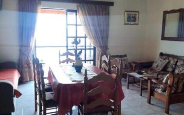 Emilios Apartments