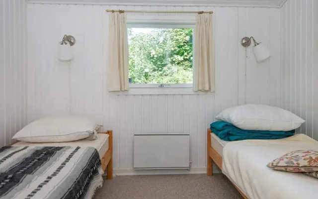 6 Person Holiday Home in Grenaa