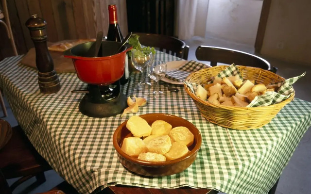 VVF Les Monts Jura, Lelex