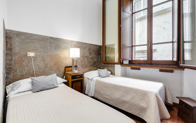 Affreschi Su Roma Luxury B&B