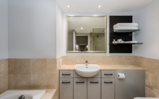 Avani Auckland Metropolis Residences
