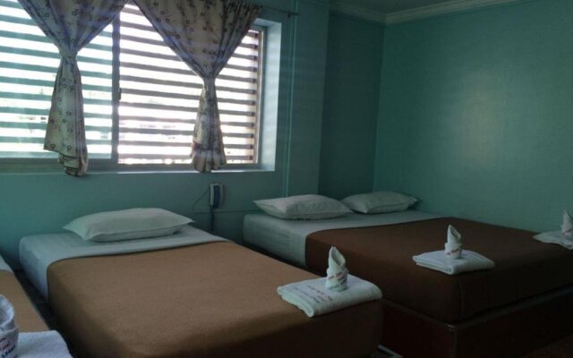 Htike Myat San Hotel
