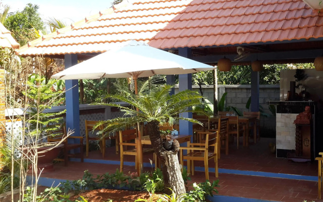 Aroma Spa  Bungalows