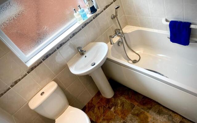Remarkable 3-bed Hot Tub House in Blackpool