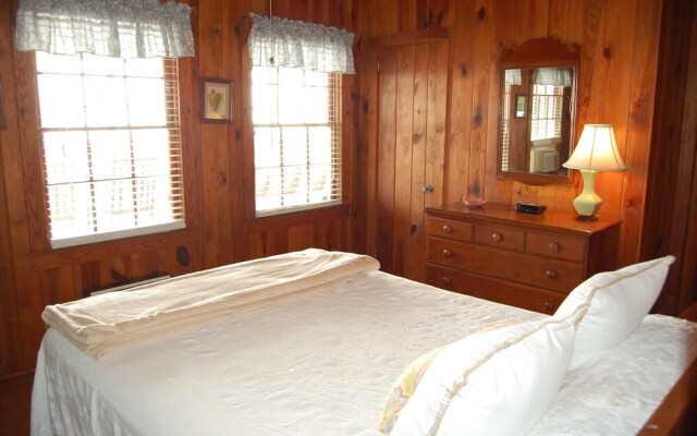 Creech House - 4 Br Home