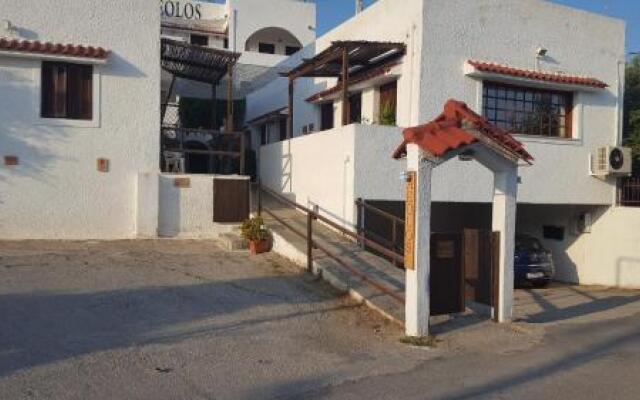 Aeolos Hotel Apartments