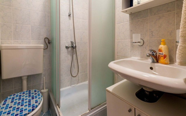 Nice Apartment With Terrace & Swimming Pool