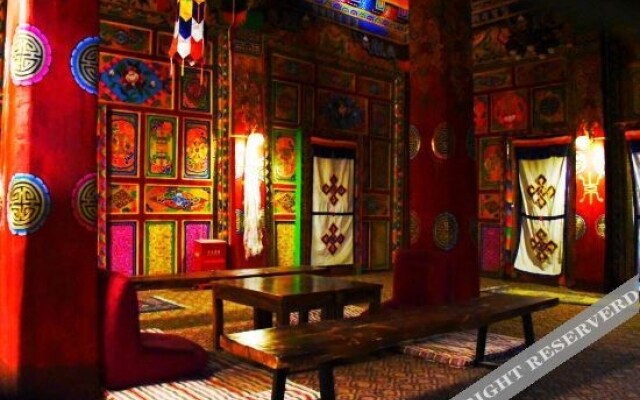 Tibetan Buddhism Cultural Theme Hotel