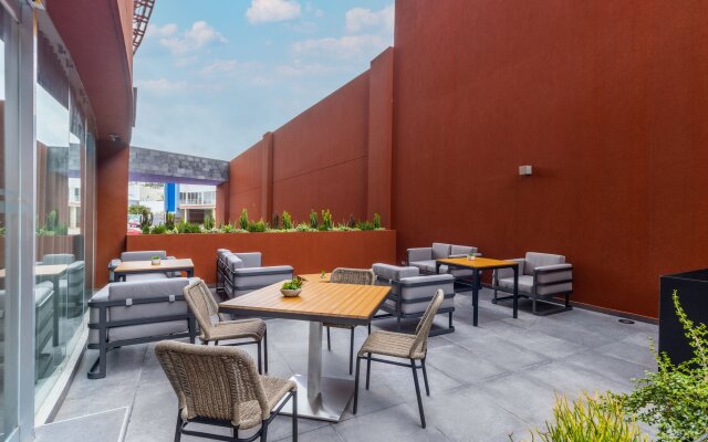 City Express Plus by Marriott San Luis Potosí