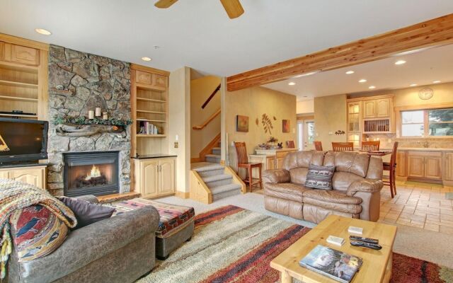 Mount Richthofen S3 3 Bedroom Condo