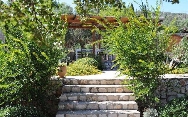 Strofilia Stone Residences