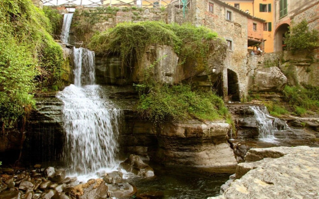 Romantic Nest on Tuscany Hills
