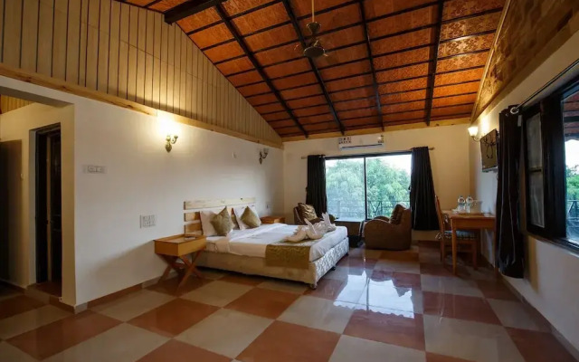 Gir Lions Paw Resort With Swimming Pool