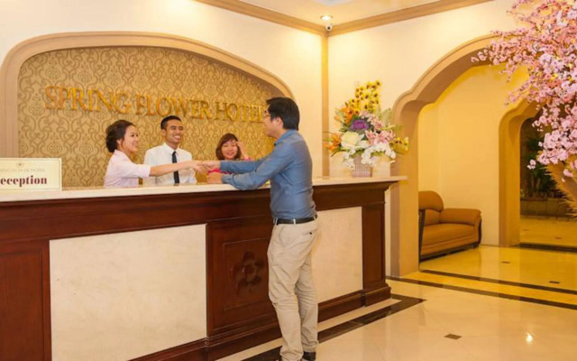 La Palm Hotel