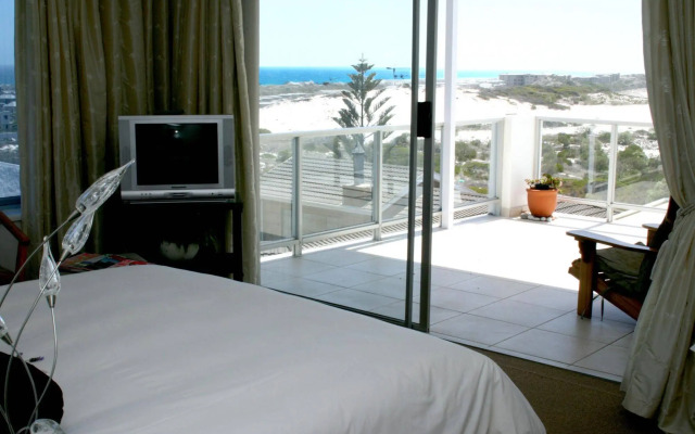 Bloubergstrand Sunset Lodge