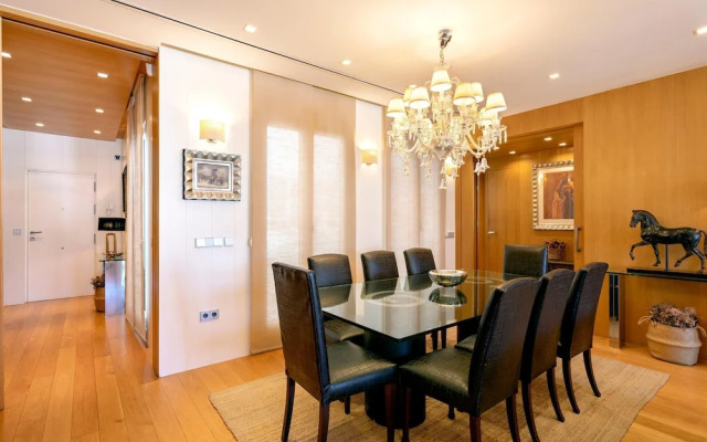 Exclusive Apartament in the Center. Tetuán III