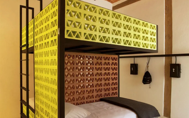 Downtown Beds - Hostel