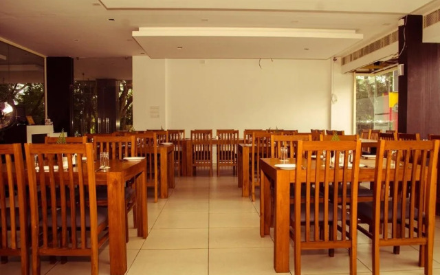 Leela Backwaters Inn