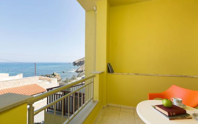 Glaros Beach Apartments