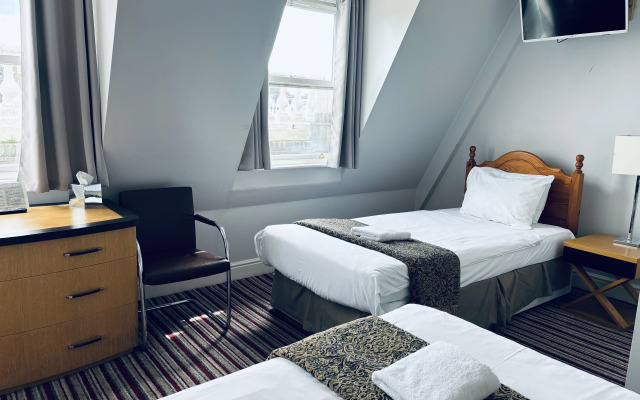My Place Hotel