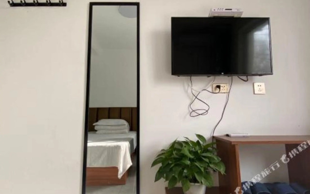 Qiwei Hotel (Shenyang Taoxian Airport)