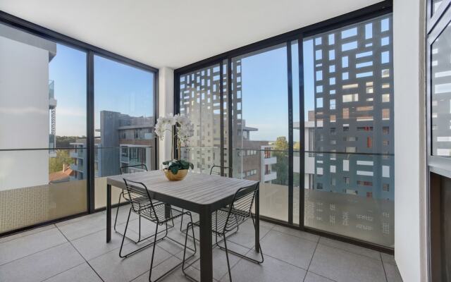 HomeHotel - Boutique and Luxurious Apartment, Super Clean