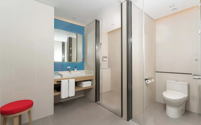 Holiday Inn Express Xi An Daxing by IHG