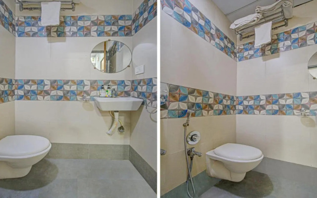 Itsy Hotels Natasha, Vesu, Surat