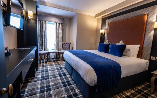 Fir Trees Hotel