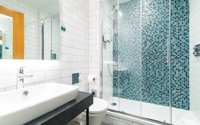 Holiday Inn Ashford North A20 by IHG