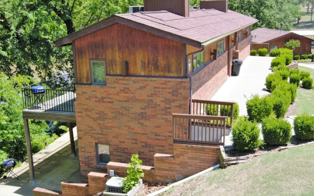 Candlewyck Cove Resort