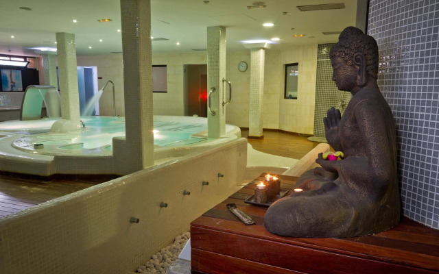 Occidental Roca Negra – Adults Only