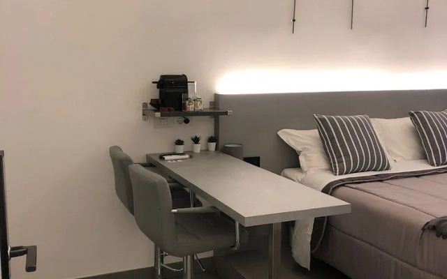 VESUCHARME Suite Luxury Room