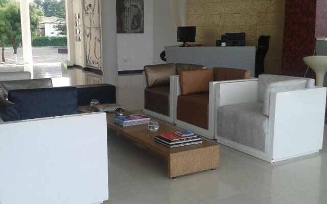 Monasterio Resort Giradot
