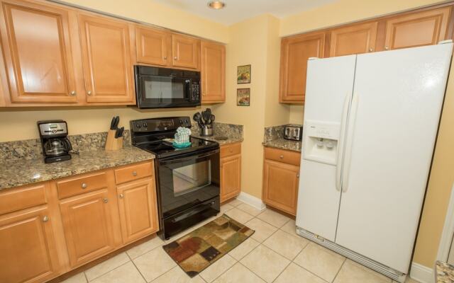 Waterview Towers 832 - 3 Br Condo