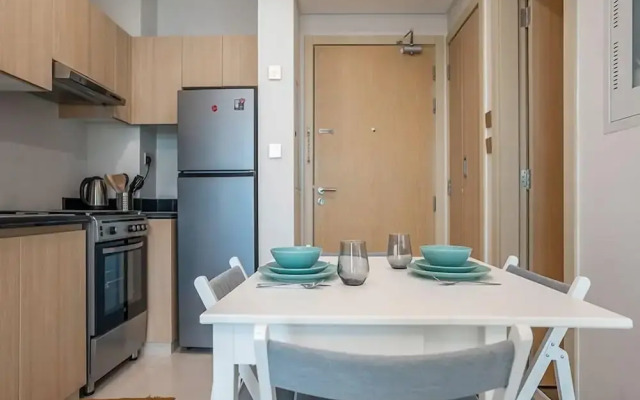 Elegant 2BRApt In Damac Hills 2