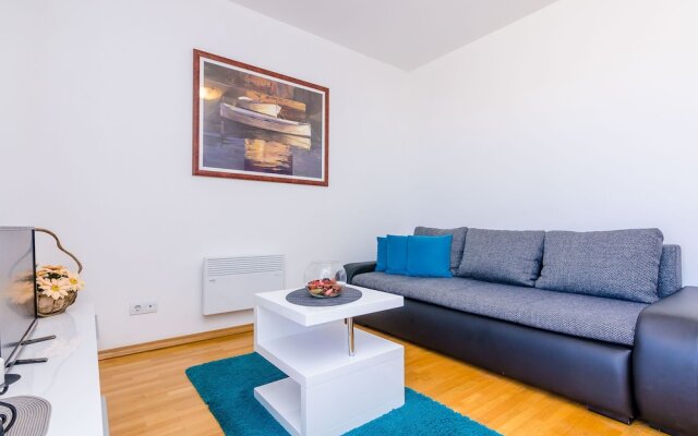 Apartments Mony