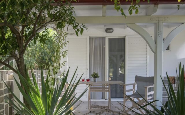 Villa Maria Studios & Suites