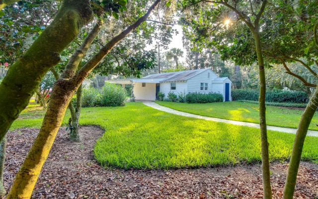 Savannah Vacation Rental ~ 7 Mi to Downtown!