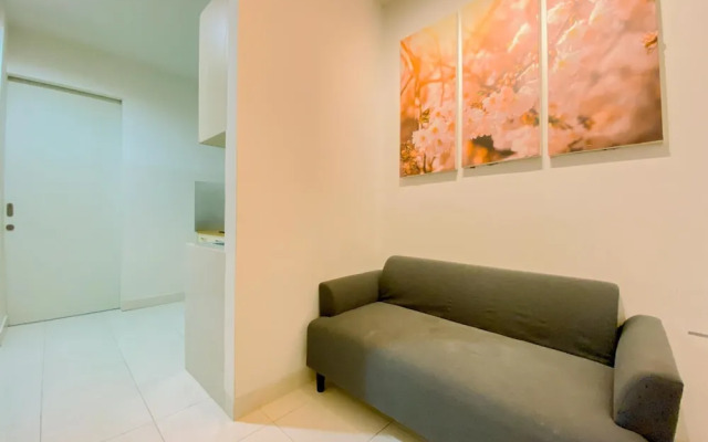 Modern Look 1BR at Sentul Tower Apartment