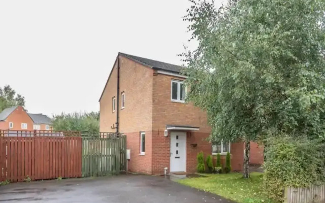 Charming Whitehurst Drive Nest in Manchester