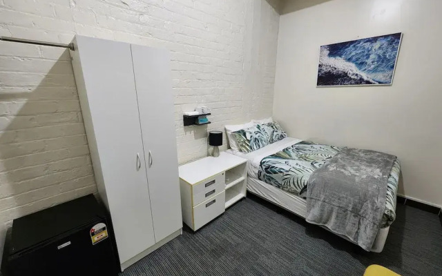 Oceanic Hostel
