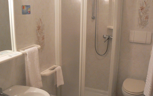 Hotel e Appartamenti Al Larice