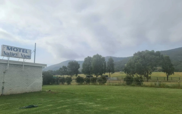 Valley View Motel