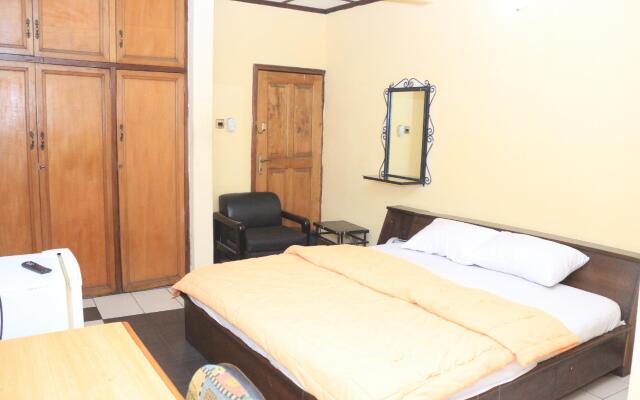 Nima Suites