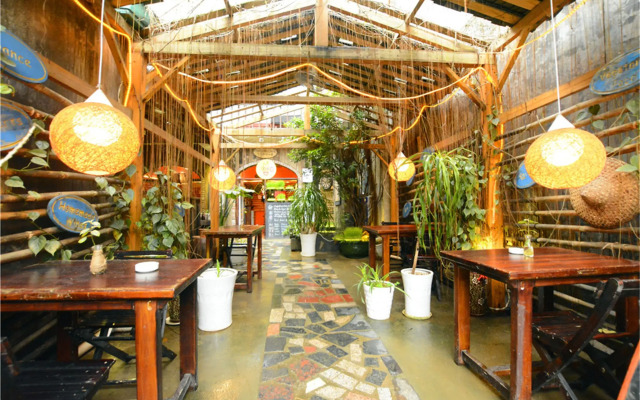 Yangshuo Drift Away Ferry Inn