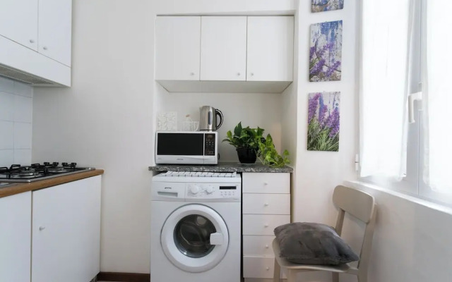 Garibaldi 24 Apartments by Rent all Como