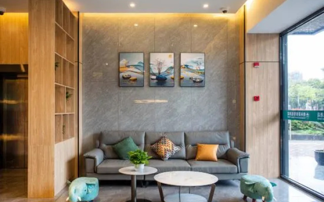 GreenTree Inn Express Hotel (Shanghai Aerospace City Xindu Road)